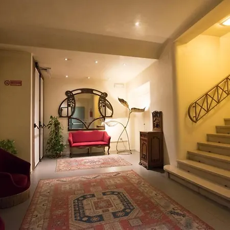 Due Mori ホテル 2*