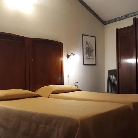 Due Mori ホテル 2*