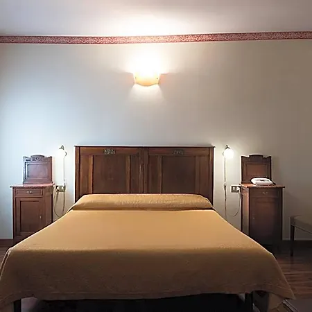Hotel Due Mori 2*